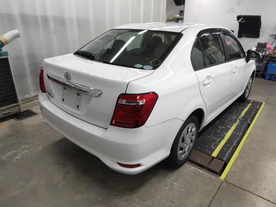 Toyota Corolla Axio NRE161 2019